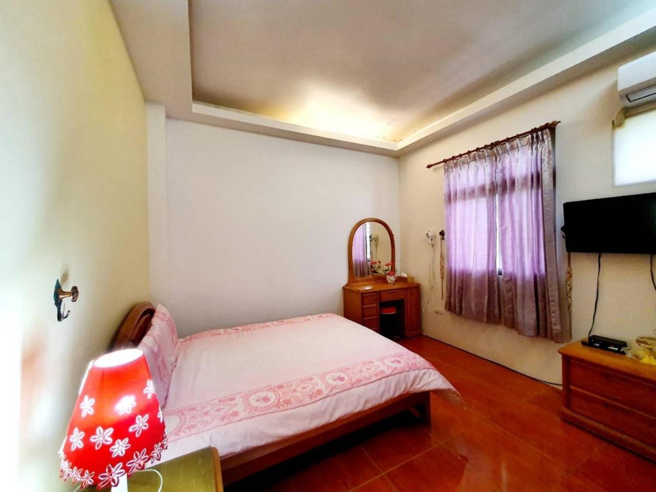Yilan Xiang Feng Homestay Wujie Luaran gambar
