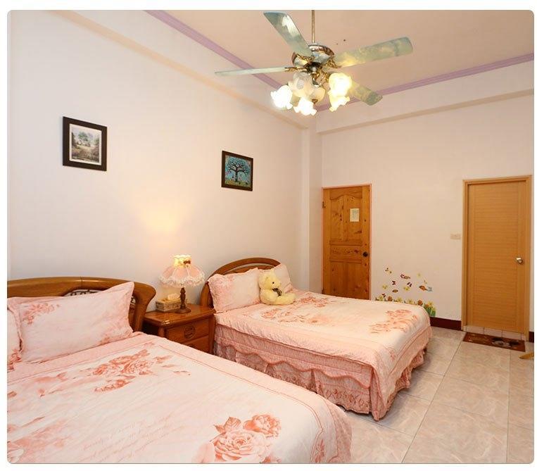 Yilan Xiang Feng Homestay Wujie Luaran gambar