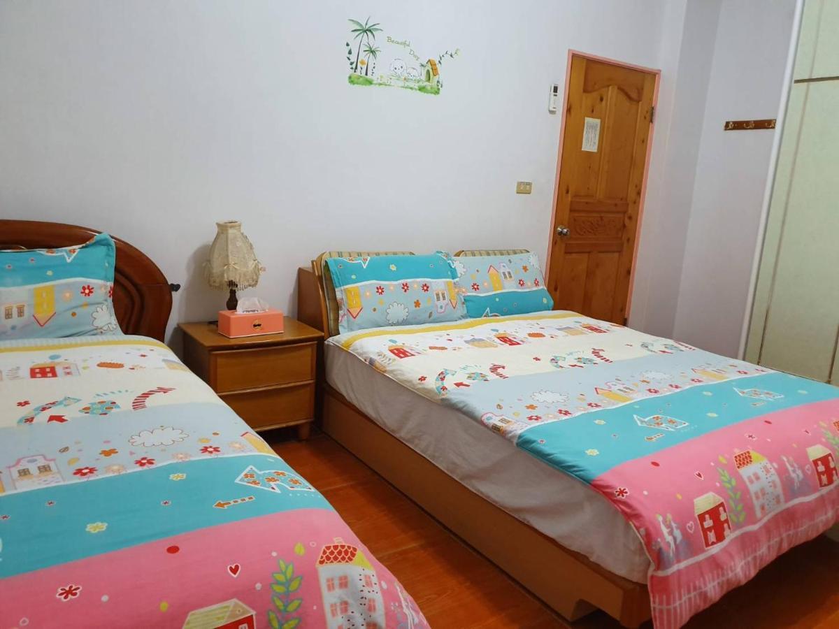 Yilan Xiang Feng Homestay Wujie Luaran gambar